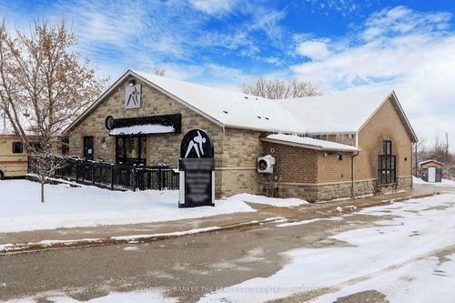 543 The Queensway S, Keswick, ON, L4P2E7 | Card Image