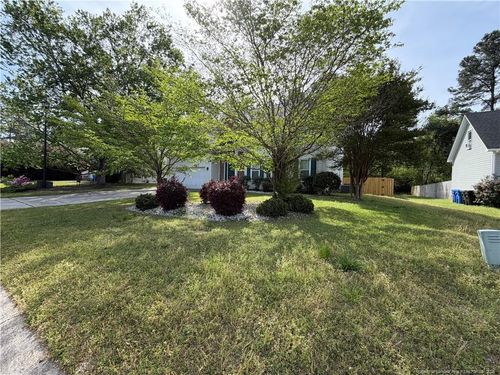 637 Spy Glass Dr, Fayetteville, NC, 28311-6953 | Card Image