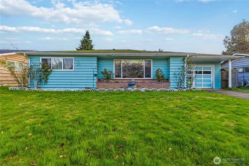 2947 Douglas St, Longview, WA, 98632-1730 | Card Image