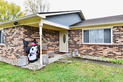 7922 S Sherman Drive, House other with 3 bedrooms, 1 bathrooms and null parking in Indianapolis IN | Image 1