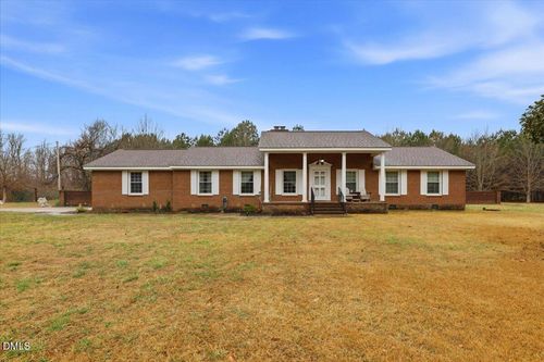 8156 Renfrow Rd, Kenly, NC, 27542-9329 | Card Image