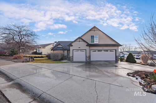 1645 Ne Cinder Loop, Mountain Home, ID, 83647 | Card Image