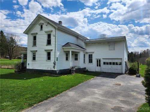 8968 Swamp Rd, Hubbardsville, NY, 13355-1184 | Card Image