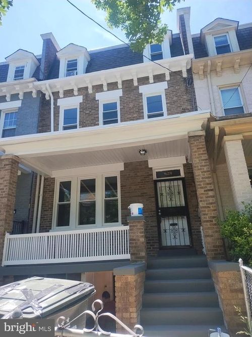 828 Allison St Nw, WASHINGTON, DC, 20011-7112 | Card Image