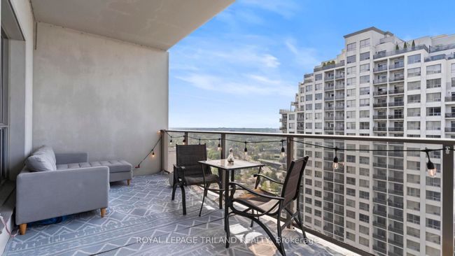 2303 - 330 Ridout St S, Condo with 2 bedrooms, 2 bathrooms and null parking in London ON | Image 31