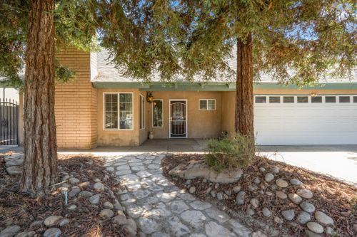 247 E Kennedy Ave, Tulare, CA, 93274-2403 | Card Image