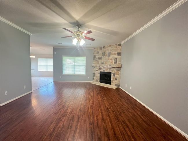 Gas Fireplace | Image 11