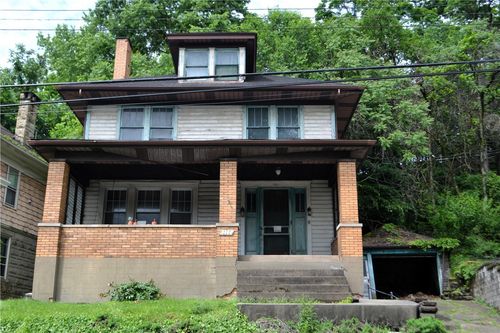 117 Grant Ave, Etna, PA, 15223-1888 | Card Image