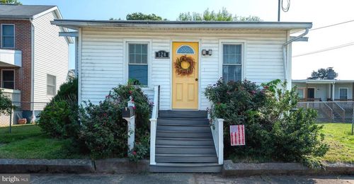124 Rife St, MIDDLETOWN, PA, 17057-1623 | Card Image