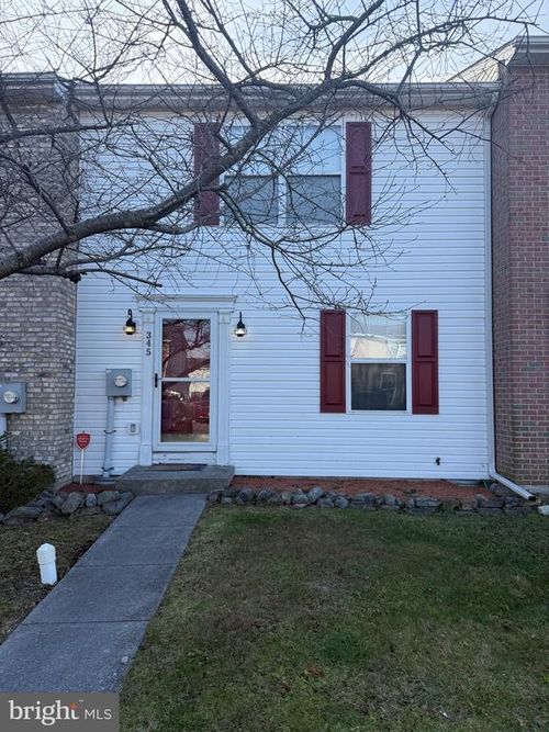 345 Surrey Club Ln, STEPHENS CITY, VA, 22655-2123 | Card Image