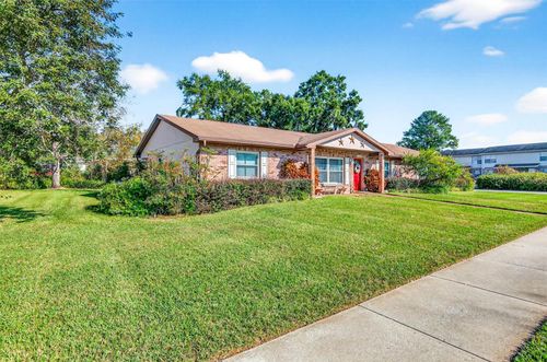 37821 Willingham Ave, DADE CITY, FL, 33525-5347 | Card Image