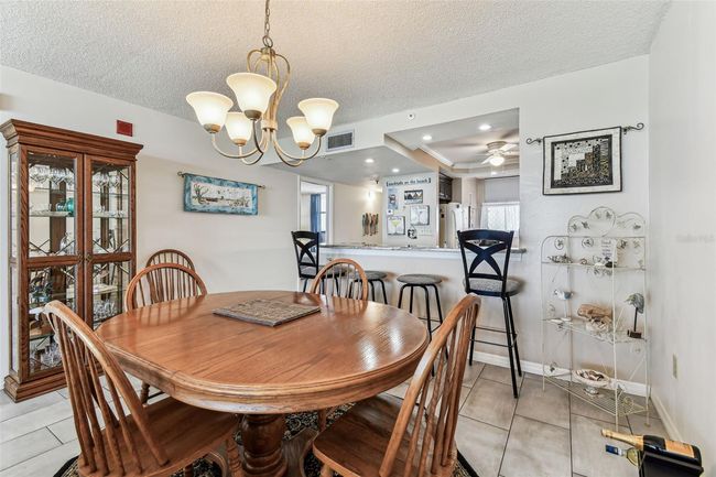APT-504 - 15462 Gulf Blvd, Condo with 2 bedrooms, 2 bathrooms and null parking in MADEIRA BEACH FL | Image 17