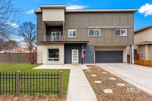 522 N Maple Ave, Boise, ID, 83712-7338 | Card Image