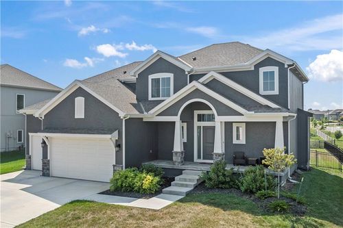 24795 W 89th Ter, Lenexa, KS, 66227-3209 | Card Image