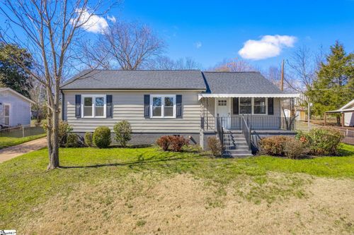 107 Boyd Ave, Simpsonville, SC, 29681-2206 | Card Image