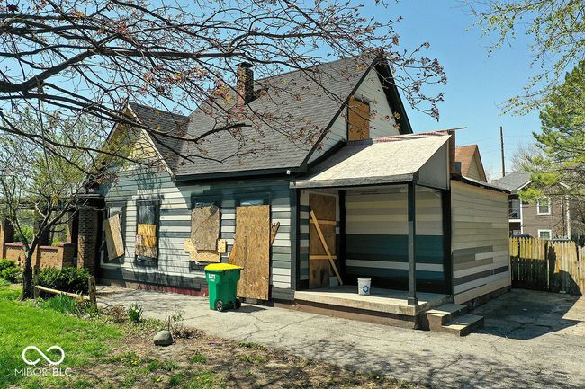 3320 E New York St, House other with 2 bedrooms, 1 bathrooms and null parking in Indianapolis IN | Image 10