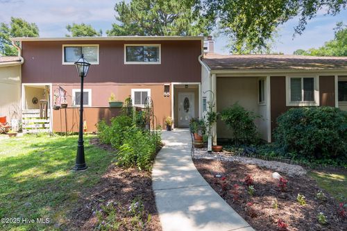 88 Quarterdeck Townes, New Bern, NC, 28562-3513 | Card Image