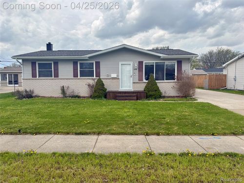 5208 Don Shenk Dr, Swartz Creek, MI, 48473-1244 | Card Image