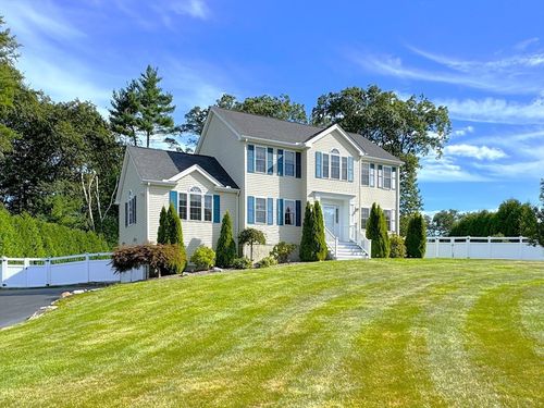 9 Noble St, Dudley, MA, 01571-5789 | Card Image