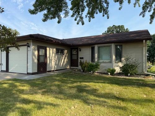 apt-2-813 N Sprague St, Caledonia, MN, 55921-1280 | Card Image