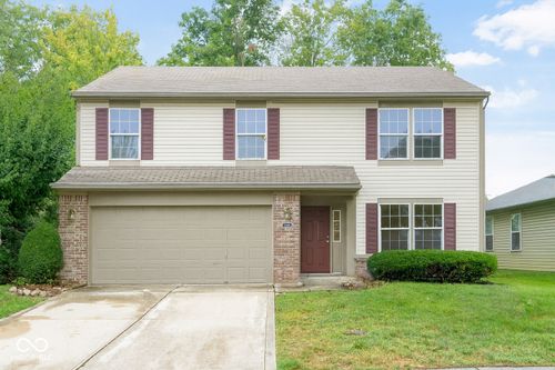 5548 Fair Ridge Pl, Indianapolis, IN, 46221-4071 | Card Image
