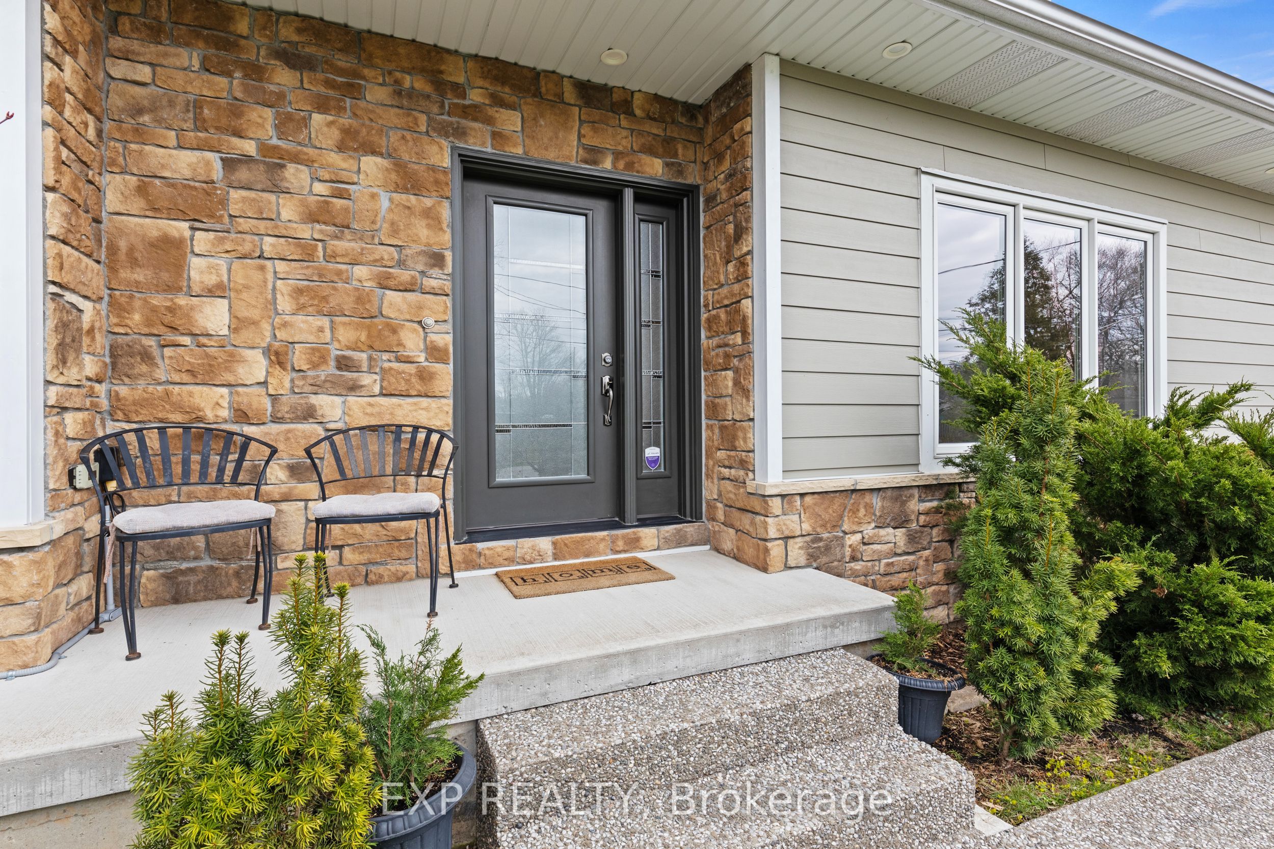 Residential in Fort Erie 4
