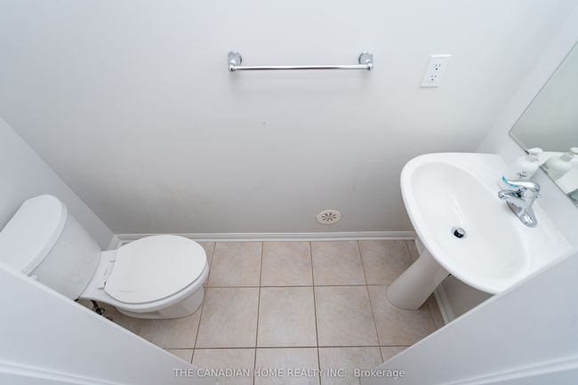72 Colonel Frank Ching Cres, House attached with 4 bedrooms, 3 bathrooms and 2 parking in Brampton ON | Image 20