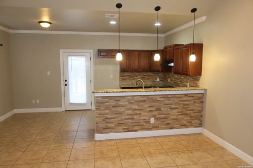 2130 Bigmouth Rod, San Antonio, TX, 78224-3154 | Card Image