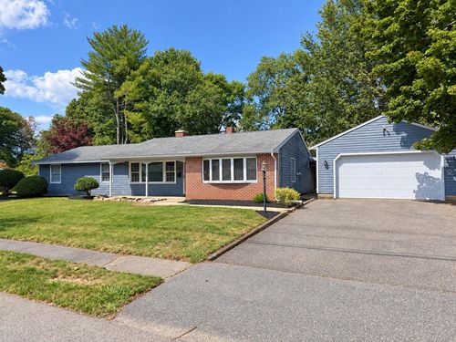 24 Wedgemere Rd, Beverly, MA, 01915-1435 | Card Image
