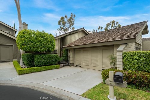 4 Woodlake, Irvine, CA, 92604-4528 | Card Image