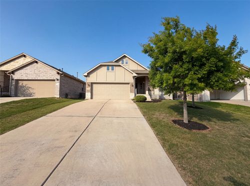543 Tanda Ln, Hutto, TX, 78634-5785 | Card Image