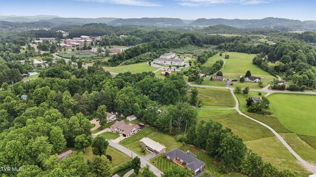 5530 Paramont Rd, House other with 4 bedrooms, 3 bathrooms and null parking in Wise VA | Image 54