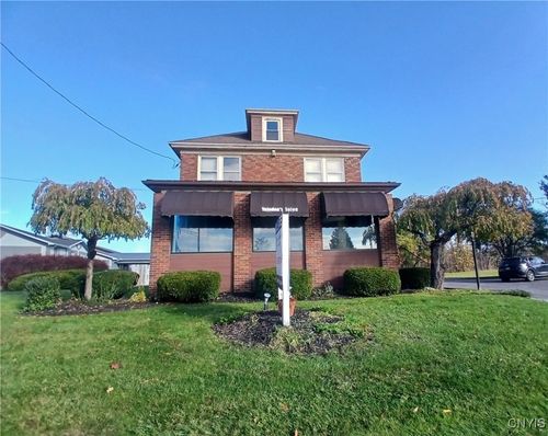 7354 Oswego Rd, Liverpool, NY, 13090-3718 | Card Image