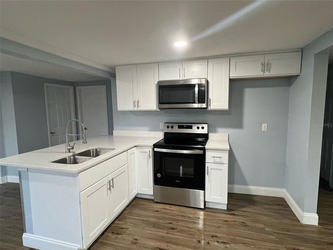 Kitchen | Image 7