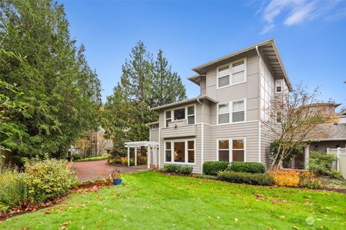 1405-22540 Se 37th Terrace, Issaquah, WA, 98029 | Card Image