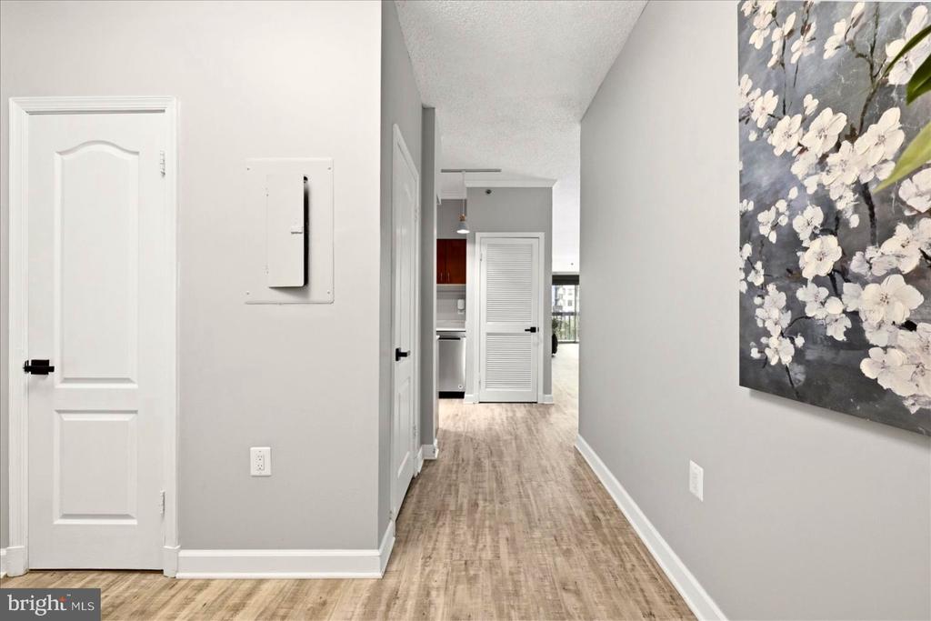 Residential in ARLINGTON 5