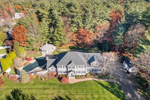 12 Meeting House Rd, Kingston, MA, 02364-2162 | Card Image