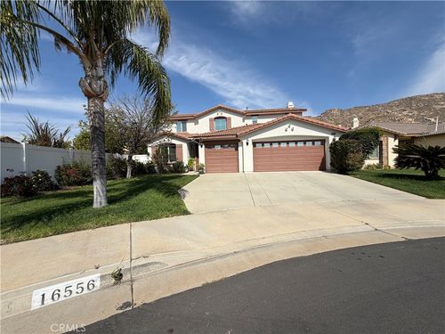 16556 Withers Way, Moreno Valley, CA, 92555-3343 | Card Image