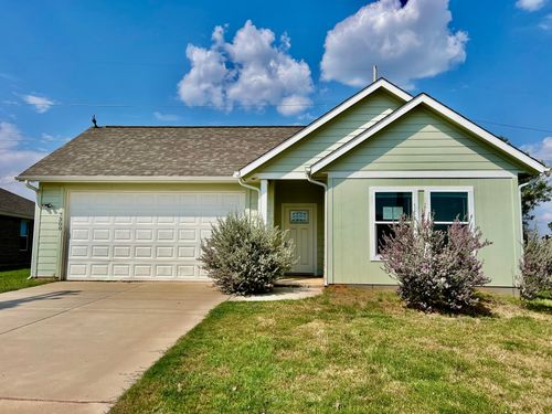7300 Mistletoe Trl, Granbury, TX, 76048-3312 | Card Image