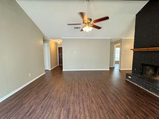 1107 Spearson Ln, House other with 3 bedrooms, 2 bathrooms and 2 parking in Austin TX | Image 25