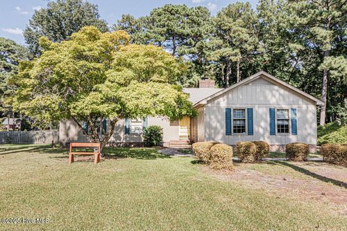 3545 Chelsea Dr, Rocky Mount, NC, 27803-1103 | Card Image