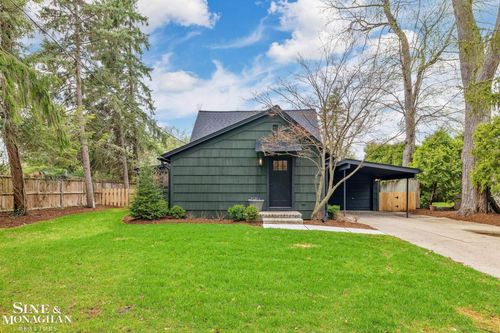 319 Beaupre Ln, Grosse Pointe Farms, MI, 48236-3003 | Card Image