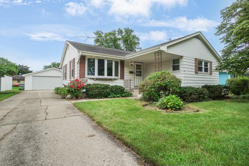10413 W Sheridan Ave, Milwaukee, WI, 53225-3241 | Card Image