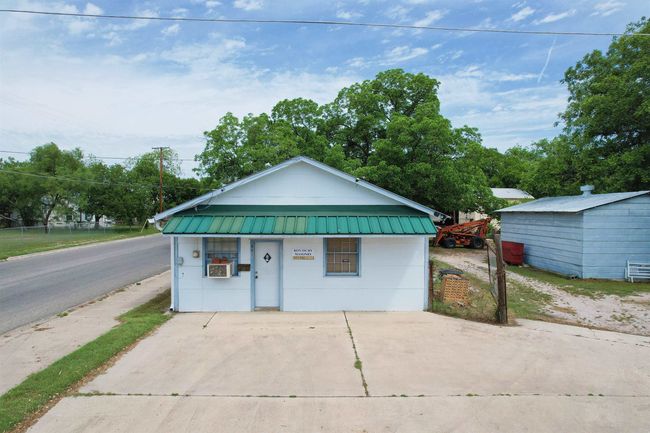 401 E 6 Th St, Home with 0 bedrooms, 0 bathrooms and null parking in Lampasas TX | Image 7