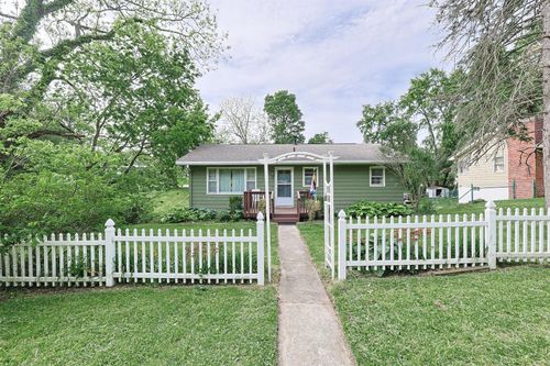 3101 W Columbia St, Springfield, OH, 45504-3603 | Card Image