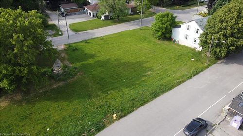 6 Brydges St, Brant, ON, N3L1R4 | Card Image