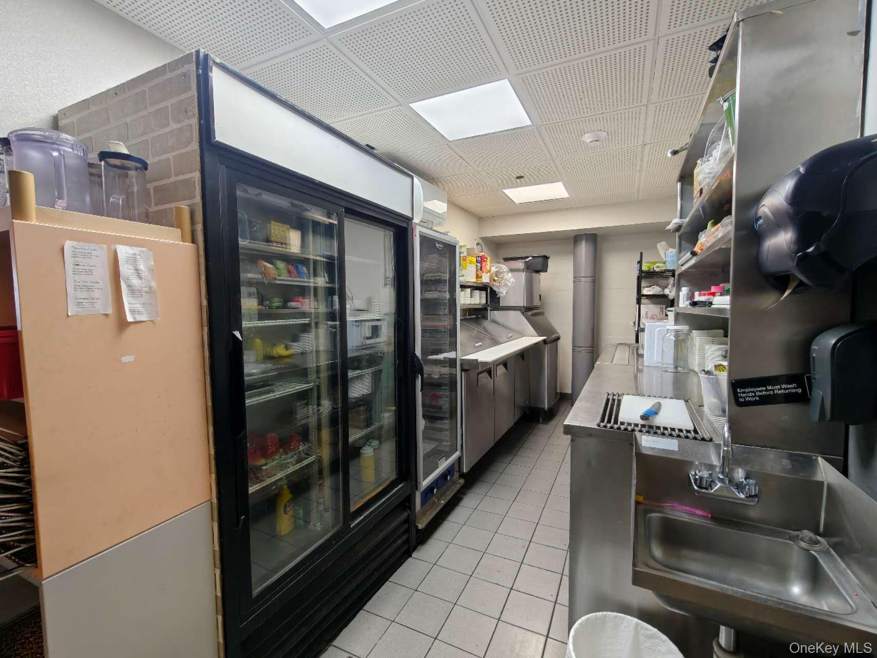 Commercial Sale in Huntington 5