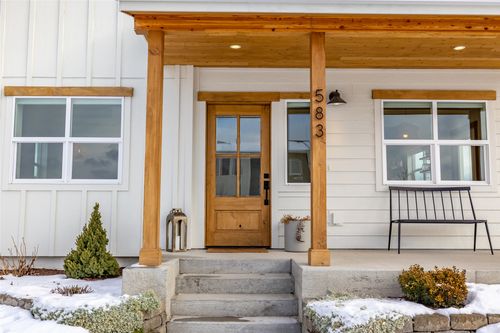 583 Holstein Way, Kalispell, MT, 59901 | Card Image