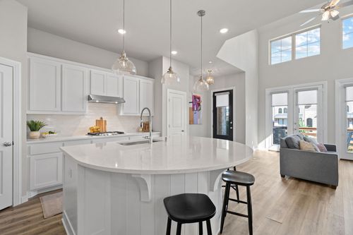 372 Somerville Dr, McKinney, TX, 75071-0115 | Card Image