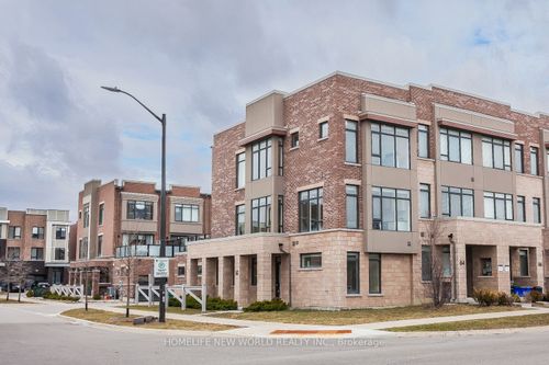 62 Troon Avenue, Vaughan, ON, L6A4Z1 | Card Image